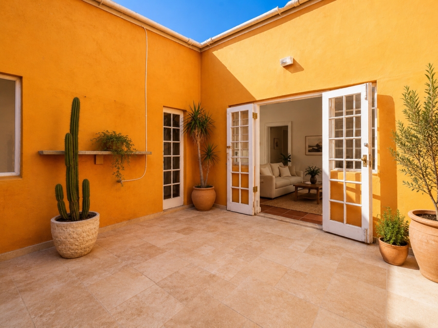 3 Bedroom Property for Sale in Woodstock Western Cape